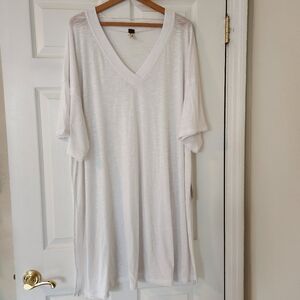 We The Free White Oversized T